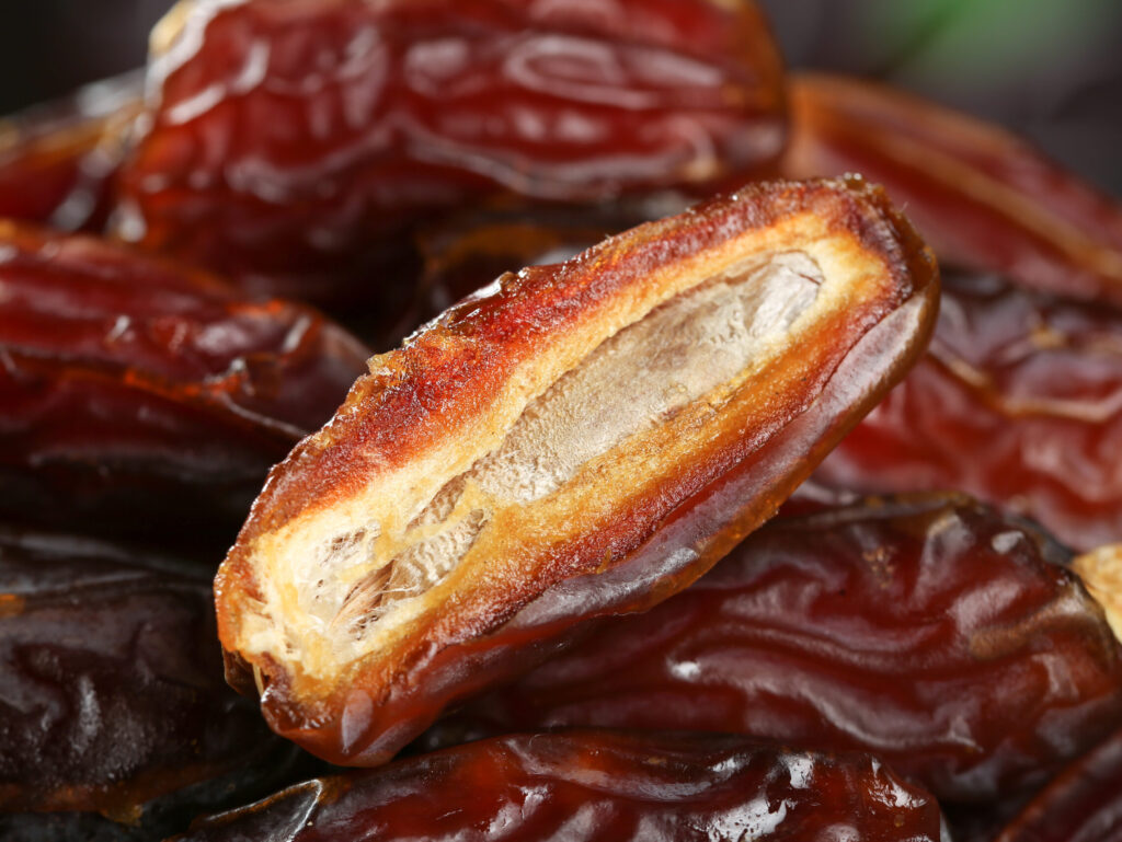 Pitted dates